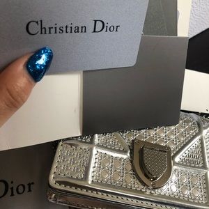 diorama calfskin clutch